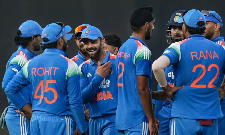 இந்தியா அபார பந்துவீச்சு.. தென் ஆப்பிரிக்கா 270 ரன்களில் ஆல் அவுட் இந்தியா அபார பந்துவீச்சு.. தென் ஆப்பிரிக்கா 270 ரன்களில் ஆல் அவுட்