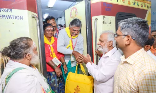 சமாதானம்தான் இறைக்கொள்கை; சனாதானம் அல்ல - அமைச்சர் சேகர்பாபு சமாதானம்தான் இறைக்கொள்கை; சனாதானம் அல்ல - அமைச்சர் சேகர்பாபு
