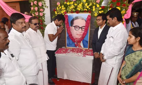 9,230 பயனாளிகளுக்கு ரூ. 119.70 கோடி அரசு நலத்திட்ட உதவிகளை வழங்கினார் உதயநிதி ஸ்டாலின் 9,230 பயனாளிகளுக்கு ரூ. 119.70 கோடி அரசு நலத்திட்ட உதவிகளை வழங்கினார் உதயநிதி ஸ்டாலின்