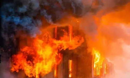 கோவா தீ விபத்தில் 23 பேர் பலி கோவா தீ விபத்தில் 23 பேர் பலி