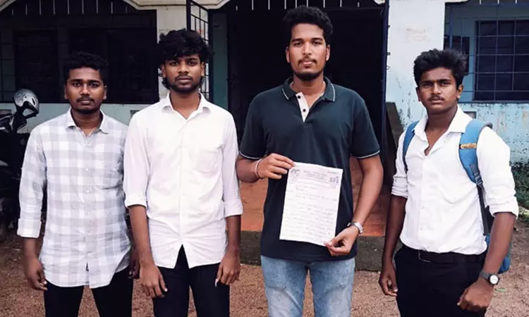 அரசு பள்ளியில் கழிவறையின்றி மாணவர்கள் அவதி: நடவடிக்கை எடுக்க இந்திய மாணவர் சங்கம் கோரிக்கை அரசு பள்ளியில் கழிவறையின்றி மாணவர்கள் அவதி: நடவடிக்கை எடுக்க இந்திய மாணவர் சங்கம் கோரிக்கை