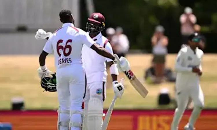 டெஸ்ட் கிரிக்கெட்: வெஸ்ட் இண்டீஸ் அணி மாபெரும் வரலாற்று சாதனை டெஸ்ட் கிரிக்கெட்: வெஸ்ட் இண்டீஸ் அணி மாபெரும் வரலாற்று சாதனை