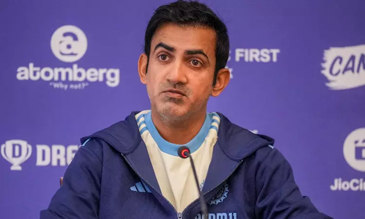 விமர்சித்த ஐ.பி.எல். அணியின் உரிமையாளர்.. பதிலடி கொடுத்த கம்பீர்.. என்ன நடந்தது..? விமர்சித்த ஐ.பி.எல். அணியின் உரிமையாளர்.. பதிலடி கொடுத்த கம்பீர்.. என்ன நடந்தது..?