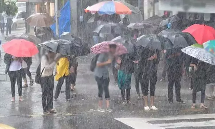 தமிழகத்தில் 14-ந்தேதி வரை மழைக்கு வாய்ப்பு தமிழகத்தில் 14-ந்தேதி வரை மழைக்கு வாய்ப்பு