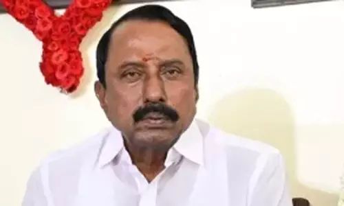 தவெக சின்னம்...எனக்கு தெரியும்-செங்கோட்டையன் பரபரப்பு பேச்சு தவெக சின்னம்...எனக்கு தெரியும்-செங்கோட்டையன் பரபரப்பு பேச்சு