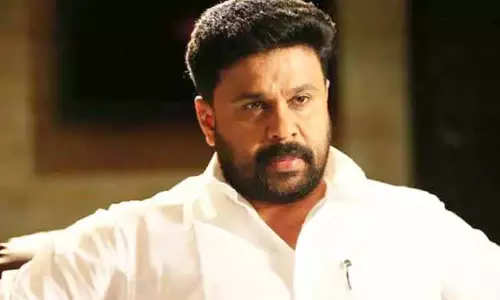 நடிகை பாலியல் வழக்கு: கேரள நடிகர் திலீப் விடுவிப்பு - எர்ணாகுளம் கோர்ட்டு அதிரடி உத்தரவு நடிகை பாலியல் வழக்கு: கேரள நடிகர் திலீப் விடுவிப்பு - எர்ணாகுளம் கோர்ட்டு அதிரடி உத்தரவு