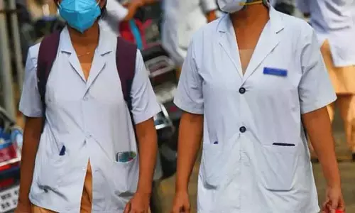 தமிழக அரசு மருத்துவமனைகளில் செவிலியர் பணி: உடனே விண்ணப்பிங்க தமிழக அரசு மருத்துவமனைகளில் செவிலியர் பணி: உடனே விண்ணப்பிங்க