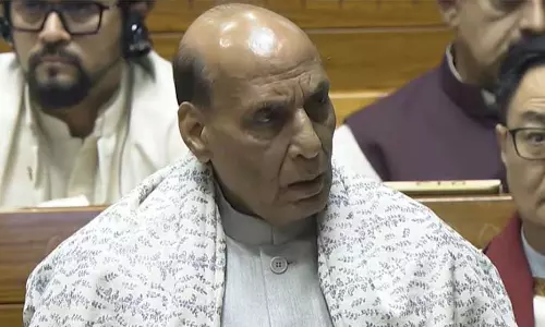 ‘வந்தே மாதரத்தின் மகிமையை மீட்டெடுப்பது காலத்தின் கட்டாயம்’ - ராஜ்நாத் சிங் ‘வந்தே மாதரத்தின் மகிமையை மீட்டெடுப்பது காலத்தின் கட்டாயம்’ - ராஜ்நாத் சிங்