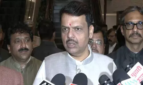 ‘மராட்டிய சட்டமன்றத்தில் வந்தே மாதரம் குறித்து விவாதிக்கப்படும்’ - தேவேந்திர பட்னாவிஸ்