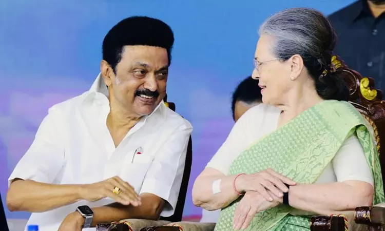 சோனியா காந்தி பிறந்தநாள்: முதல்-அமைச்சர் மு.க.ஸ்டாலின் வாழ்த்து சோனியா காந்தி பிறந்தநாள்: முதல்-அமைச்சர் மு.க.ஸ்டாலின் வாழ்த்து