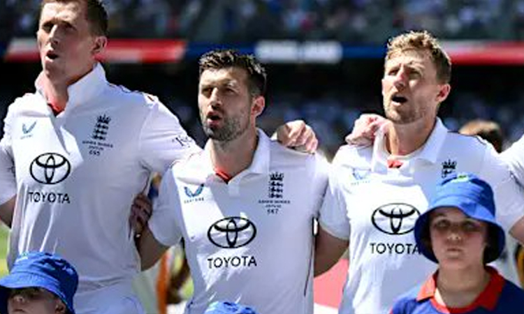 ஆஷஸ் டெஸ்ட் தொடர்: முன்னணி வேகப்பந்து வீச்சாளர் விலகல்.. இங்கிலாந்துக்கு பின்னடைவு