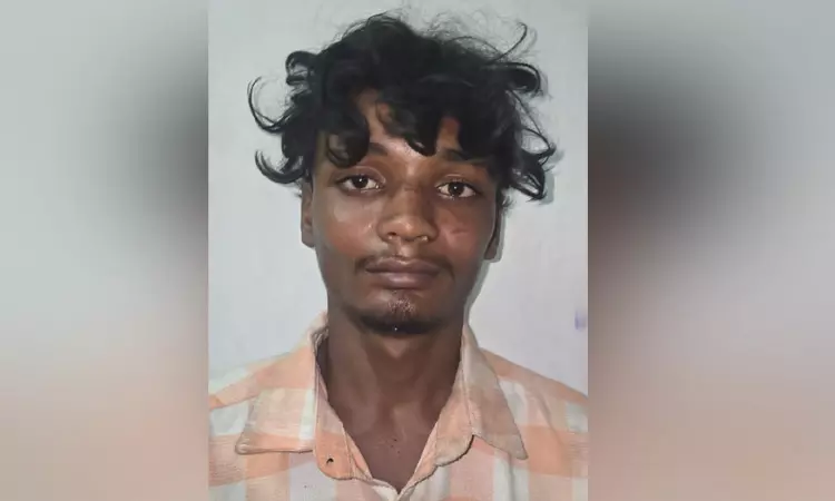 கோவில் உண்டியலை உடைத்து ரூ.10 ஆயிரம் பணம் திருடிய வாலிபர் கைது கோவில் உண்டியலை உடைத்து ரூ.10 ஆயிரம் பணம் திருடிய வாலிபர் கைது