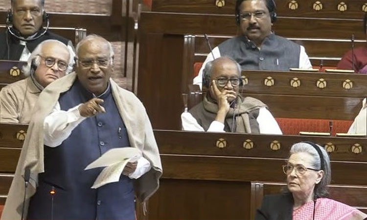 தேசப்பற்று என்ற சொல்லை கேட்டு பயந்தவர்கள் நீங்கள்...பாஜகவை கடுமையாக சாட்டிய மல்லிகார்ஜுன கார்கே