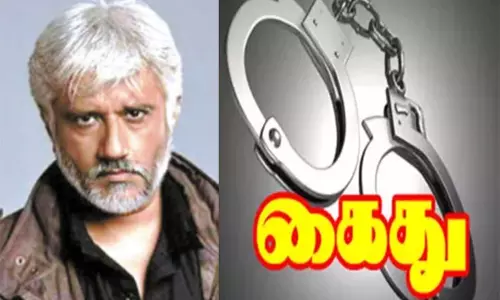 ரூ.30 கோடி மோசடி வழக்கில் பாலிவுட் இயக்குனர் மனைவியுடன் கைது ரூ.30 கோடி மோசடி வழக்கில் பாலிவுட் இயக்குனர் மனைவியுடன் கைது