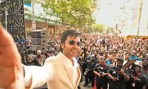 ‘‘வாழ்க்கையில் நிறைய அடி வாங்கிட்டேன் - நடிகர் சிம்பு ‘‘வாழ்க்கையில் நிறைய அடி வாங்கிட்டேன் - நடிகர் சிம்பு