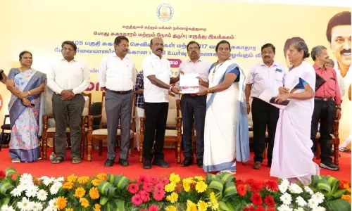 522 பேருக்கு பதவி உயர்வு ஆணைகளை அமைச்சர் மா.சுப்பிரமணியன் வழங்கினார் 522 பேருக்கு பதவி உயர்வு ஆணைகளை அமைச்சர் மா.சுப்பிரமணியன் வழங்கினார்