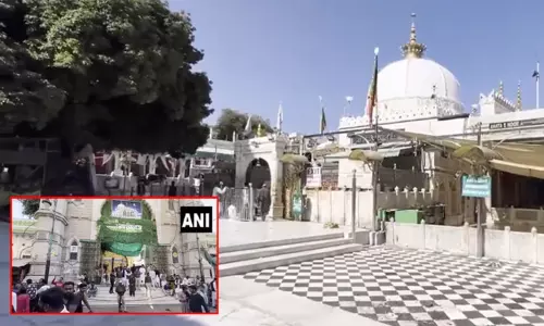 ராஜஸ்தான்: அஜ்மீர் தர்கா, கலெக்டர் அலுவலகத்திற்கு மீண்டும் வெடிகுண்டு மிரட்டல் ராஜஸ்தான்: அஜ்மீர் தர்கா, கலெக்டர் அலுவலகத்திற்கு மீண்டும் வெடிகுண்டு மிரட்டல்