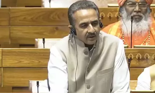 5 ஆண்டுகளில் குடியுரிமையை துறந்த 9 லட்சம் இந்தியர்கள்; நாடாளுமன்றத்தில் தகவல் 5 ஆண்டுகளில் குடியுரிமையை துறந்த 9 லட்சம் இந்தியர்கள்; நாடாளுமன்றத்தில் தகவல்