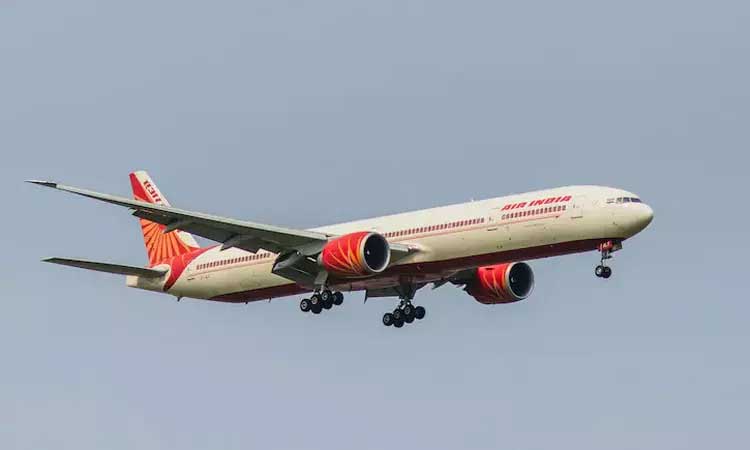 பனிமூட்டம் காரணமாக ரத்தாகும் விமானங்கள்; கட்டணம் திருப்பி செலுத்தப்படும் - ஏர் இந்தியா அறிவிப்பு