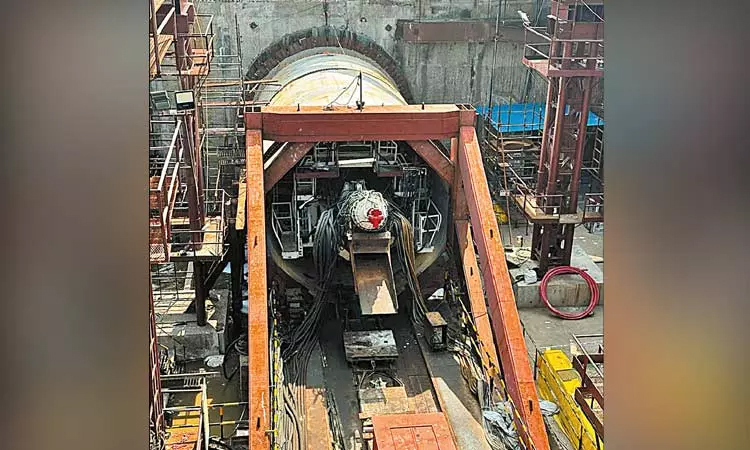 பனகல் பூங்கா - போட் கிளப் இடையே மெட்ரோ ரெயில் சுரங்கம் தோண்டும் பணி