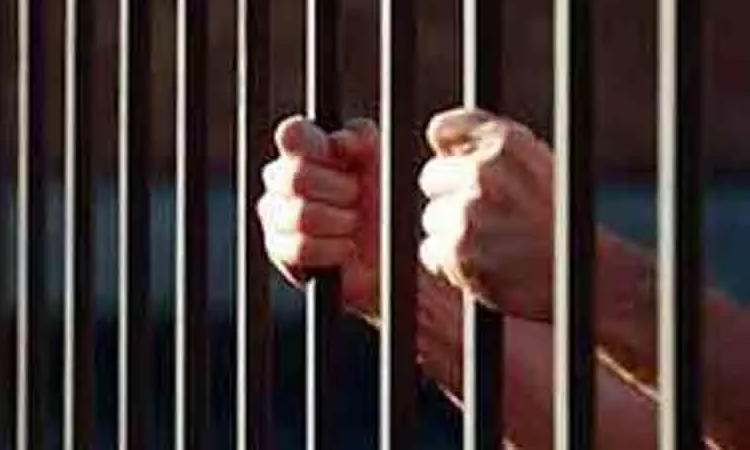 சென்னை: காரில் கஞ்சா கடத்திய இருவருக்கு 10 ஆண்டு சிறை