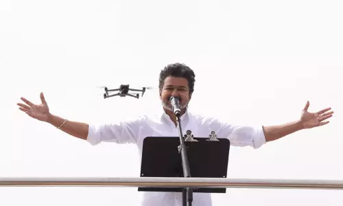 தவெக தலைவர் விஜய்யின் கட்சி சின்னம் இதுவா..? - வெளியான பரபரப்பு தகவல் தவெக தலைவர் விஜய்யின் கட்சி சின்னம் இதுவா..? - வெளியான பரபரப்பு தகவல்