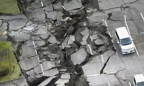 ஜப்பானில் சக்தி வாய்ந்த நிலநடுக்கம்; ரிக்டர் அளவில் 6.7 ஆக பதிவு