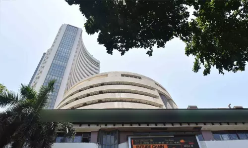 இந்திய-அமெரிக்க வர்த்தக பேச்சுவார்த்தை எதிரொலியாக உச்சம் கண்ட பங்கு சந்தைகள் இந்திய-அமெரிக்க வர்த்தக பேச்சுவார்த்தை எதிரொலியாக உச்சம் கண்ட பங்கு சந்தைகள்