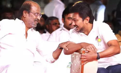 “சூப்பர் ஸ்டார்” ரஜினிக்கு பிறந்த நாள் வாழ்த்து தெரிவித்த உதயநிதி ஸ்டாலின் “சூப்பர் ஸ்டார்” ரஜினிக்கு பிறந்த நாள் வாழ்த்து தெரிவித்த உதயநிதி ஸ்டாலின்