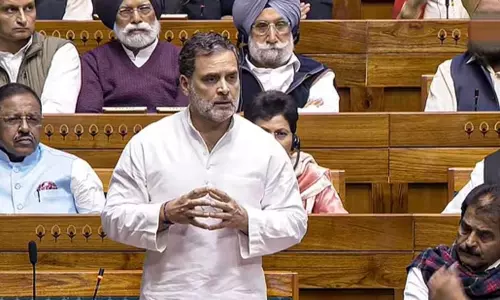 தீவிரமடையும் காற்று மாசு: விவாதம் நடத்த ராகுல் காந்தி விடுத்த அழைப்பை ஏற்றது மத்திய அரசு...! தீவிரமடையும் காற்று மாசு: விவாதம் நடத்த ராகுல் காந்தி விடுத்த அழைப்பை ஏற்றது மத்திய அரசு...!