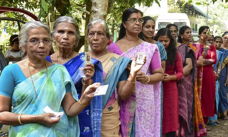 கேரள உள்ளாட்சி தேர்தல்; வாக்கு எண்ணிக்கை தொடக்கம் கேரள உள்ளாட்சி தேர்தல்; வாக்கு எண்ணிக்கை தொடக்கம்