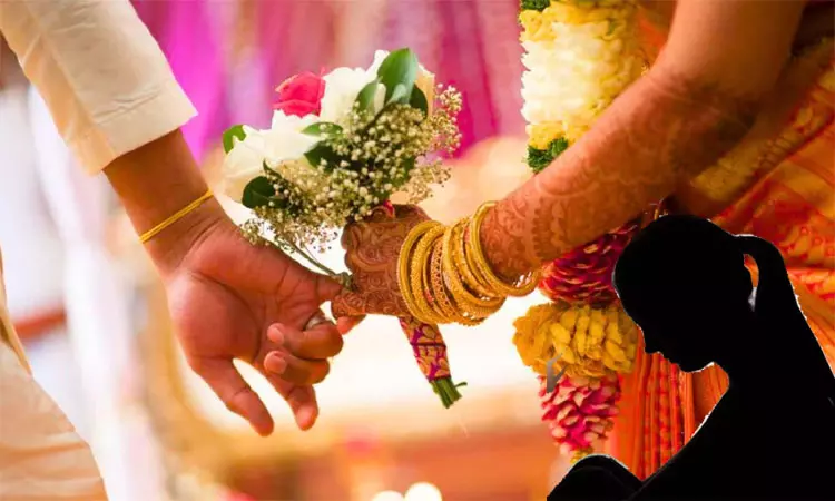 மனைவியின் கருவை கலைத்து விட்டு 2-வது திருமணத்திற்கு தயாரான காதல் கணவர்.. திருமண மண்டபத்தில் நடந்த பரபரப்பு மனைவியின் கருவை கலைத்து விட்டு 2-வது திருமணத்திற்கு தயாரான காதல் கணவர்.. திருமண மண்டபத்தில் நடந்த பரபரப்பு