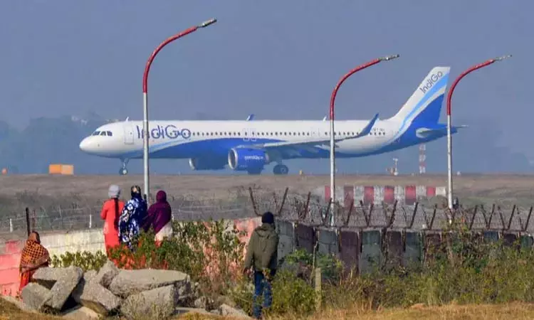 இண்டிகோ விமான சேவை பாதிப்பு: 4 அதிகாரிகளை... ... இன்றைய முக்கிய செய்திகள்.. சில வரிகளில்.. 13-12-2025 இண்டிகோ விமான சேவை பாதிப்பு: 4 அதிகாரிகளை... ... இன்றைய முக்கிய செய்திகள்.. சில வரிகளில்.. 13-12-2025