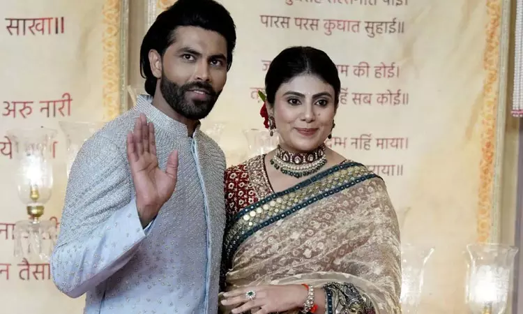 எனது கணவரை தவிர அணியில் உள்ள மற்ற அனைவரும் தீய செயல்களில்... - ஜடேஜாவின் மனைவி சர்ச்சை கருத்து