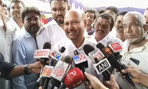 டி.கே.சிவக்குமார் ஜனவரி 6-ந்தேதி முதல்-மந்திரி ஆவார் - காங்கிரஸ் எம்.எல்.ஏ. கணிப்பு டி.கே.சிவக்குமார் ஜனவரி 6-ந்தேதி முதல்-மந்திரி ஆவார் - காங்கிரஸ் எம்.எல்.ஏ. கணிப்பு