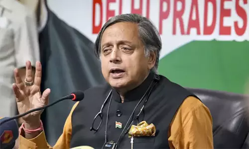 கேரள உள்ளாட்சி தேர்தல்: பாஜகவிற்கு காங்கிரஸ் எம்.பி சசி தரூர் வாழ்த்து கேரள உள்ளாட்சி தேர்தல்: பாஜகவிற்கு காங்கிரஸ் எம்.பி சசி தரூர் வாழ்த்து