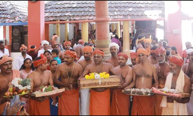 தாமரைகுளம் பதியில் அகிலத்திரட்டு அம்மானை உதய தினவிழா தாமரைகுளம் பதியில் அகிலத்திரட்டு அம்மானை உதய தினவிழா