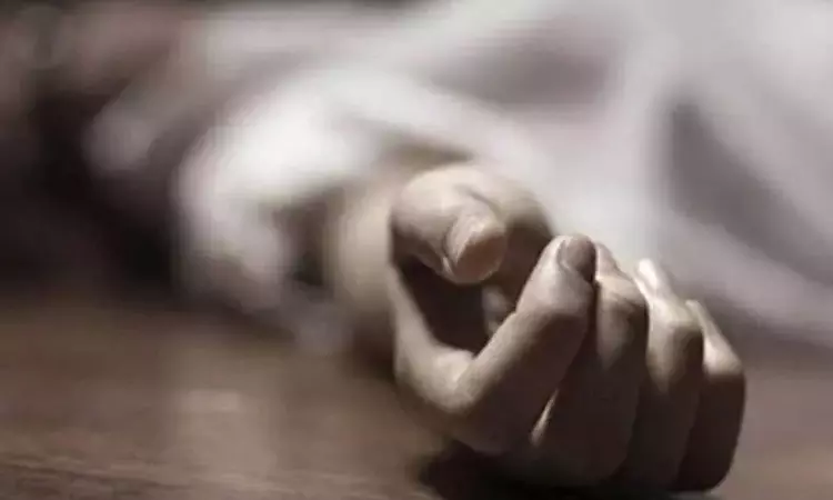 பெண் மர்ம சாவில் திருப்பம்: மகளே அடித்து கொலை செய்தது அம்பலம் பெண் மர்ம சாவில் திருப்பம்: மகளே அடித்து கொலை செய்தது அம்பலம்