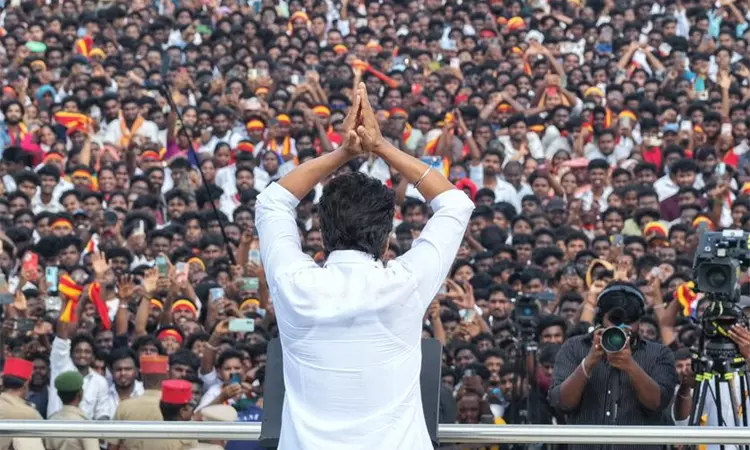 ஈரோட்டில் விஜய் பரப்புரை கூட்டத்திற்கு அனுமதி ... இன்றைய முக்கிய செய்திகள்.. சில வரிகளில்.. 14-12-2025 ஈரோட்டில் விஜய் பரப்புரை கூட்டத்திற்கு அனுமதி ... இன்றைய முக்கிய செய்திகள்.. சில வரிகளில்.. 14-12-2025