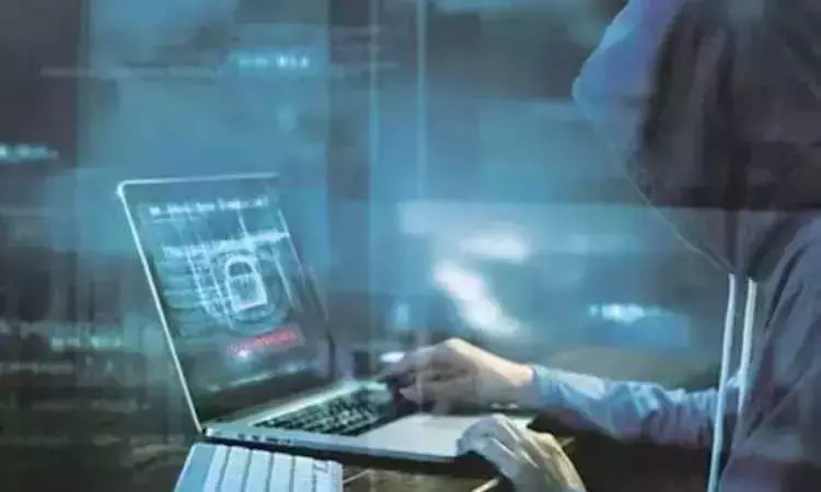 டிஜிட்டல் கைது: பத்மபூஷன் விருது பெற்ற முன்னாள் ஐ.ஐ.டி. விஞ்ஞானியிடம் ரூ.57 லட்சம் மோசடி டிஜிட்டல் கைது: பத்மபூஷன் விருது பெற்ற முன்னாள் ஐ.ஐ.டி. விஞ்ஞானியிடம் ரூ.57 லட்சம் மோசடி