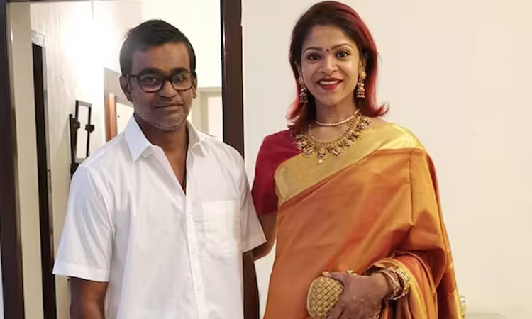 விவாகரத்து கோருகிறாரா இயக்குநர் செல்வராகவனின் மனைவி ?