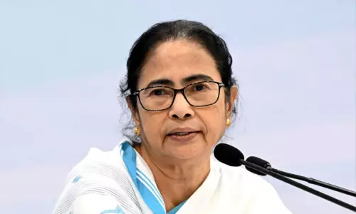 மேற்கு வங்காளத்தில் அதிர்ச்சி; 59 லட்சம் பெயர்கள் பட்டியலில் இருந்து நீக்கம் மேற்கு வங்காளத்தில் அதிர்ச்சி; 59 லட்சம் பெயர்கள் பட்டியலில் இருந்து நீக்கம்