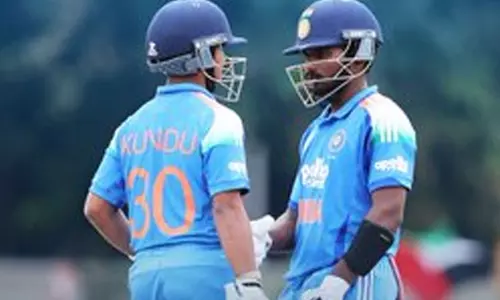 ஜூனியர் ஆசிய கோப்பை: பாகிஸ்தான் அணிக்கு 241 ரன்கள் இலக்கு நிர்ணயித்தது இந்தியா ஜூனியர் ஆசிய கோப்பை: பாகிஸ்தான் அணிக்கு 241 ரன்கள் இலக்கு நிர்ணயித்தது இந்தியா