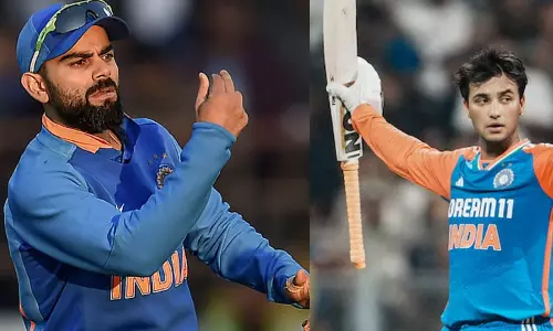 டி20 கிரிக்கெட்: விராட் கோலியின் 9 ஆண்டு கால சாதனையை முறியடிக்க உள்ள அபிஷேக் சர்மா டி20 கிரிக்கெட்: விராட் கோலியின் 9 ஆண்டு கால சாதனையை முறியடிக்க உள்ள அபிஷேக் சர்மா