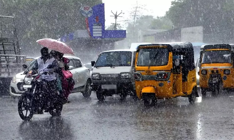 கடலோர தமிழகத்தில் இன்று மிதமான மழைக்கு வாய்ப்பு