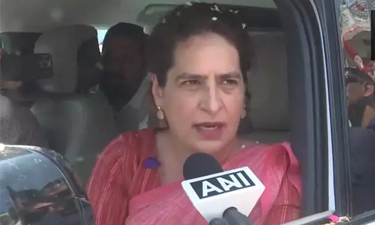 மோடிக்கு எதிராக சர்ச்சைக்குரிய வகையில் யாரும் கோஷம் போடவில்லை: பிரியங்கா காந்தி