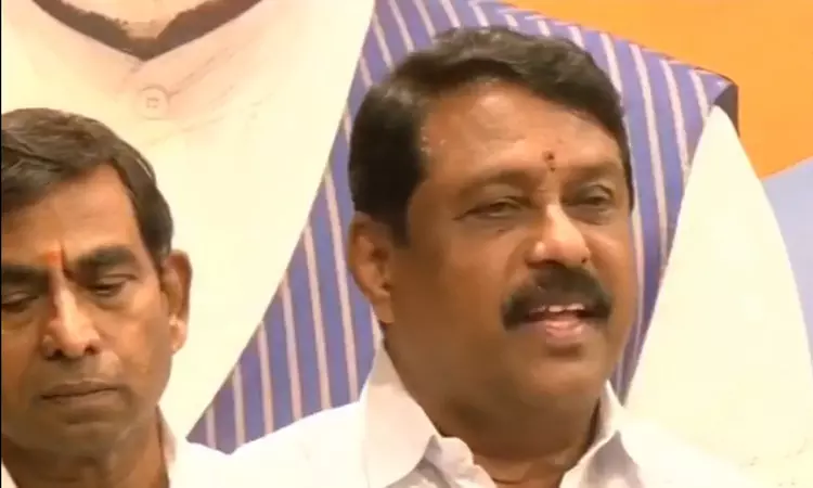 அமித்ஷாவிடம் பாஜக உத்தேச வேட்பாளர் பட்டியல் கொடுத்தேனா? நயினார் நாகேந்திரன் விளக்கம் அமித்ஷாவிடம் பாஜக உத்தேச வேட்பாளர் பட்டியல் கொடுத்தேனா? நயினார் நாகேந்திரன் விளக்கம்