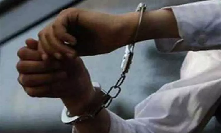 தொழில் அதிபரை கடத்தி ரூ.10 லட்சம் கேட்டு மிரட்டல்  6 பேர் கைது