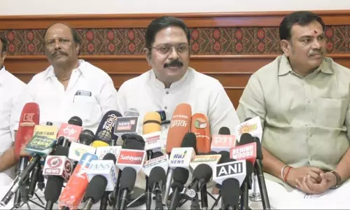 சட்டசபை தேர்தலில் யாருடன் கூட்டணி? - டிடிவி தினகரன் பதில் சட்டசபை தேர்தலில் யாருடன் கூட்டணி? - டிடிவி தினகரன் பதில்