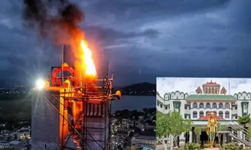 திருப்பரங்குன்றம் மலையில் இருப்பது தீபத்தூண் இல்லை - தர்கா தரப்பு வாதம் திருப்பரங்குன்றம் மலையில் இருப்பது தீபத்தூண் இல்லை - தர்கா தரப்பு வாதம்